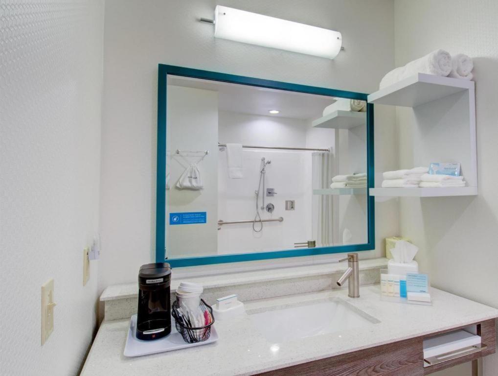 Hampton Inn & Suites Boston/Stoughton Kültér fotó